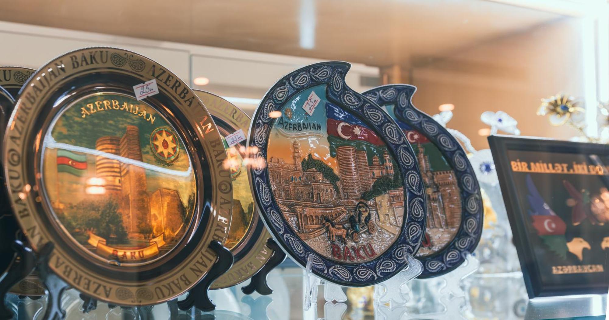 Alba Hotel & Spa Baku Exterior photo Souvenirs